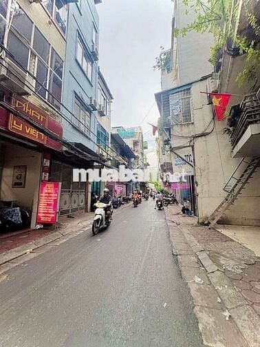 Chính chủ bán nhà 30m2, 5 tầng, mặt tiền 4,2m, giá 7,85 tỷ