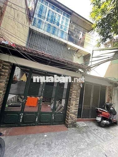 Bán gấp nhà tt tầng1 Bạch Mai,  Sổ 33m2,dtsd lớn sát mặt phố