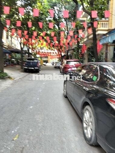 Tôi cần bán nhà mặt ngõ ô tô chánh đỗ kinh doanh, Nguyễn Khang, 6tầng.