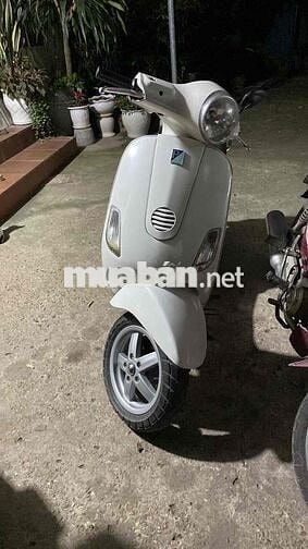Vespa LX 125cc