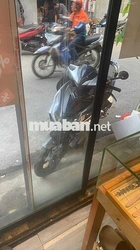 xe đang đi còn mới