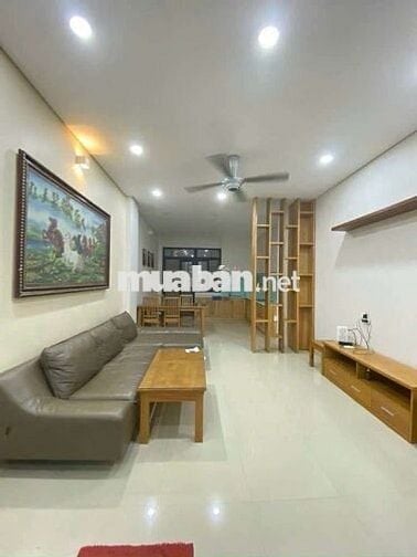 Bán nhà phố đẹp lung linh đường Võ Văn Ngân Thủ Đức