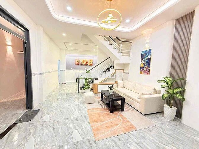 Nhà Mới Tinh Cách Hà Huy Giáp100m 6x10 Sẵn Nội Thất
