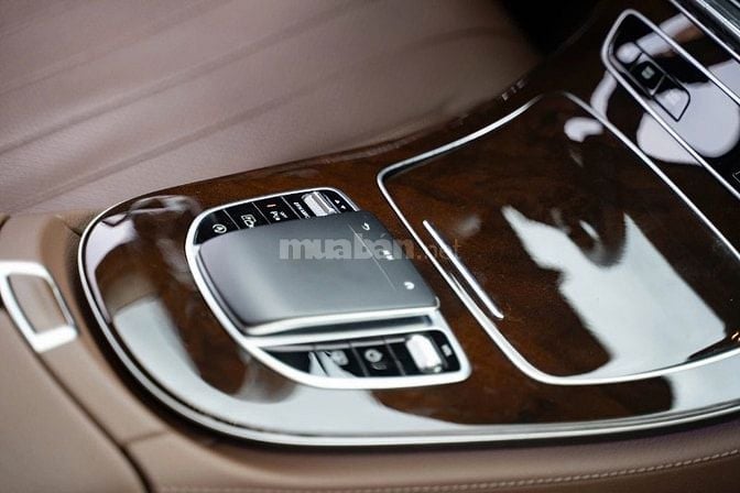 Mercedes E200 Exclusive 1 chủ 