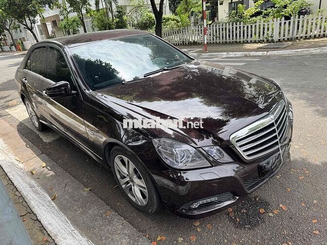 Mercedes Benz E Class 2009 - 120000 km