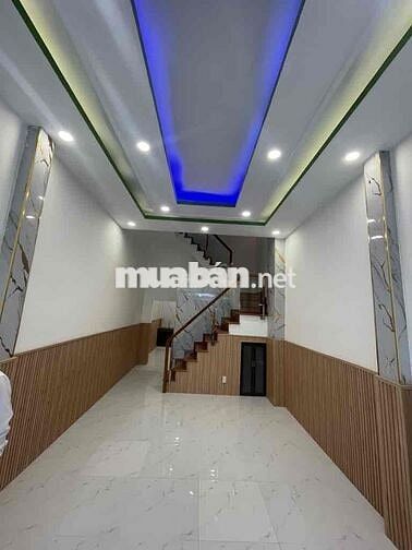 Nhà Khu Vip - Khu Hành Chính - 40m2 - Hoàn Công , Vuông Vức - hơn 5ty
