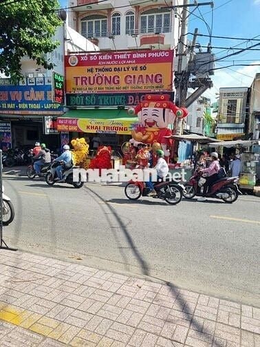 Cho thuê nhà mặt bằng nguyên căn 4 lầu