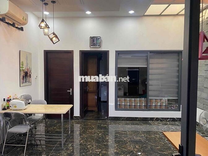 Bán Nhanh nhà đẹp khu Lakeside gần biển Nguyễn Tất Thành