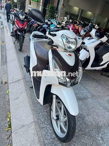 Honda vision 2018 mới 90% Bstp chính chủ