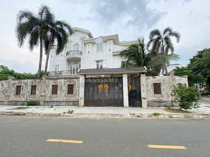 BIỆT THỰ ĐƯỜNG SỐ 50 Q6 (8X16) HẦM 2 TẦNG. CHỈ 16,8 TỶ