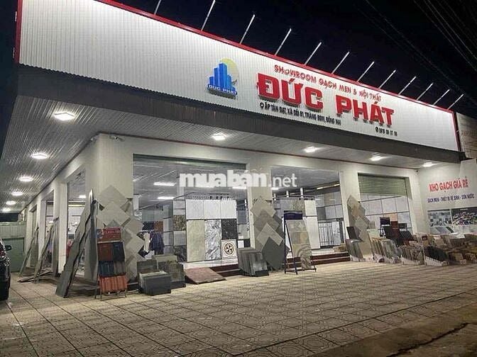 Mặt tiền kinh doanh Showroom nội thất