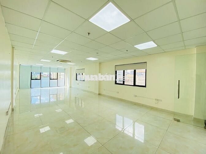 Cho thuê văn phòng tại đường Láng Hạ 70m2 đẹp rực rỡ giá rẻ bất ngờ