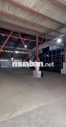 Kho Nguyễn Văn Quỳ diện tích 360m2 cần cho thuê gấp với giá rẻ