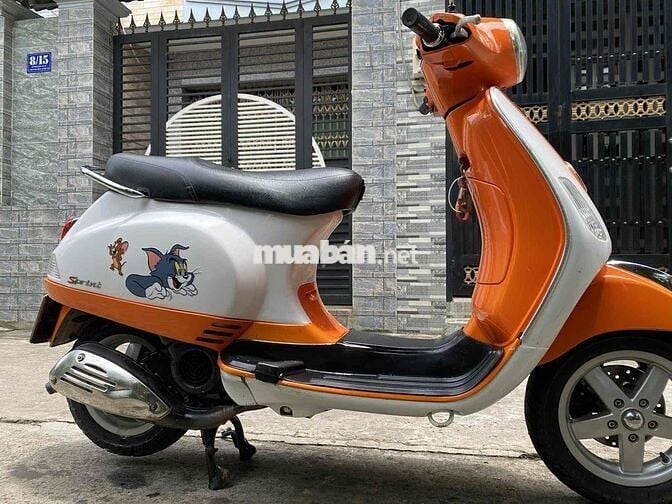 Piaggio Vespa LX 125ie 2010 trắng SD37000km bs.Tp