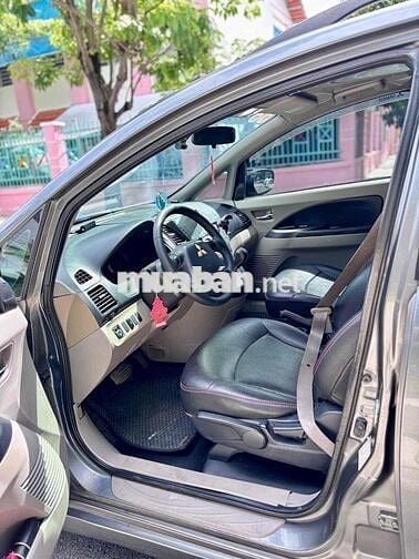 Mitsubishi Grandis 2005 2.4 AT - 200000 km