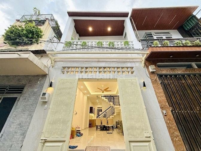 Giá tốt!căn 49,3m2 Hoàng Việt P.04 Tân Bình giá 1tỷ950triệu