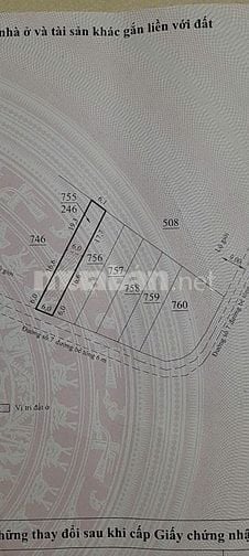 Cần bán gấp  246 m'2 đất thổ cư sẵn sổ 