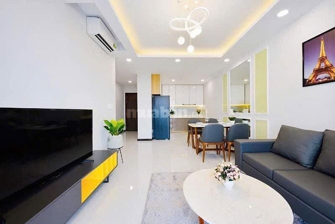 Bán gấp CH 60m2/2 TỶ4 ,full NT, dọn ở ,vay 80%.View MT Phạm Văn Đồng .