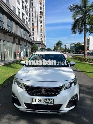 Peugeot 5008 2018 1.6L Turbo - 90000 km