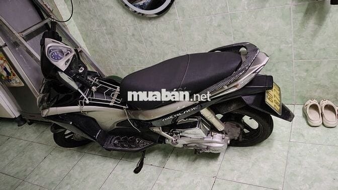 Nhà thừa xe Air Blade nên muốn bán cho ai cần.