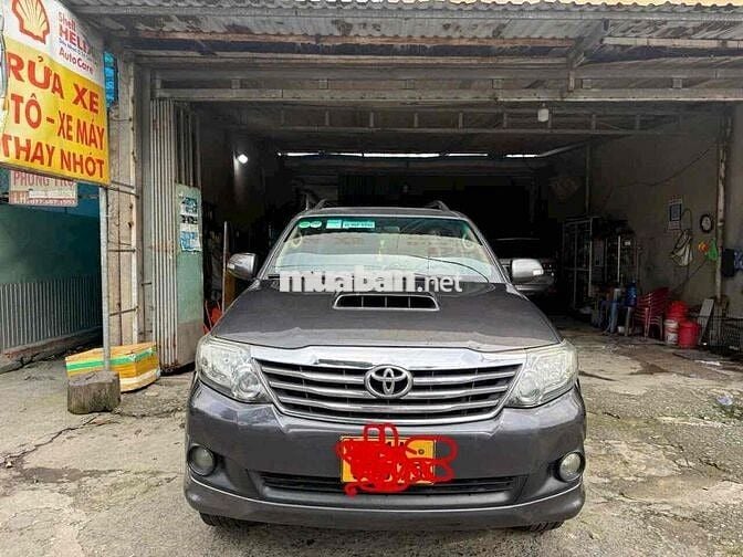 Toyota Fortuner 2016 - 180000 km