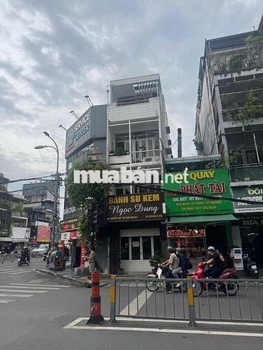 Cho thuê nhà 4 tầng, Nguyễn Huy Tự, Quận 1 - ngã tư trọng điểm kd VIP