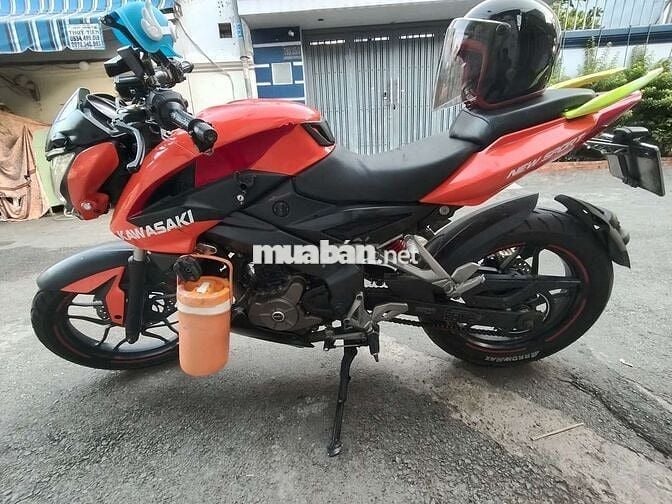 Kawasaki pulsar 200