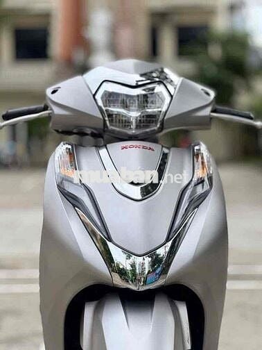 Bán xe laed 2024 nữ chính chủ đi 2 vạn tại Hà Nội