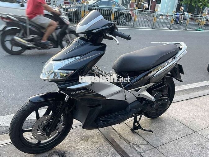 Honda air blade FI 2010 mới 90% Bstp chính chủ