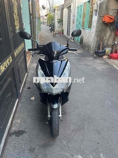 Bán airblade máy rất êm, bs60 giấy tờ đầy đủ