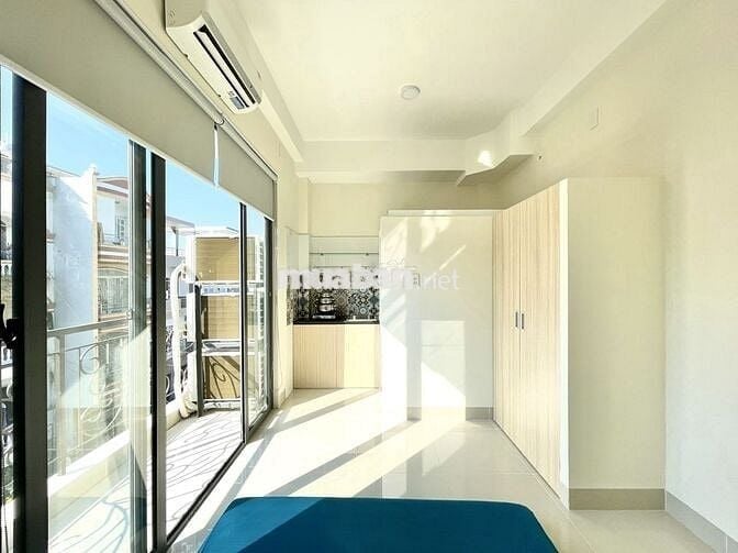 PHÒNG BAN CÔNG MỚI XÂY 4' ĐI CHỢ HÒA HƯNG