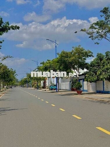 CHÍNH CHỦ CẦN BÁN ĐẤT MẶT TIỀN