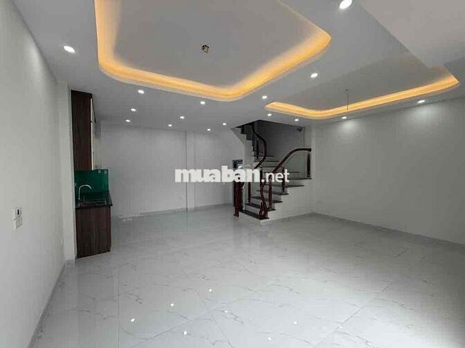 💥NHÀ 3 TẦNG MỚI TINH – NHỈNH 4 TỶ – GẦN CẦU THƯỢNG CÁT, 200M RA TL23