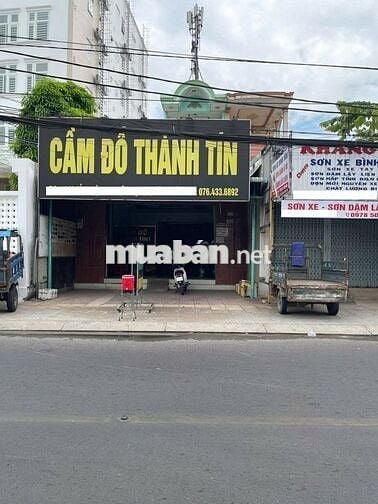 CHo thuê nhà mặt tiền đường Nguyễn văn lượng 8,2x20m trống suốt