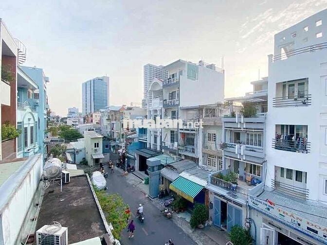 BÁN NHÀ MẶT TIỀN KINH DOANH GẦN 3 THÁNG 2 - 5 TẦNG NHỈNH 9 TỶ .