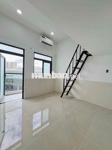 Duplex Ban công 1 phòng ngủ, rộng 40m2 ngay Đặng Văn bi, Phạm Văn Đồng