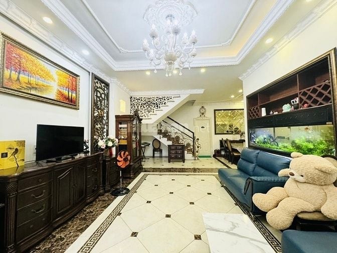 Biệt thự Nam Long Phú Thuận Quận 7 (8x18.5) ô tô đậu dưới tán cây xanh