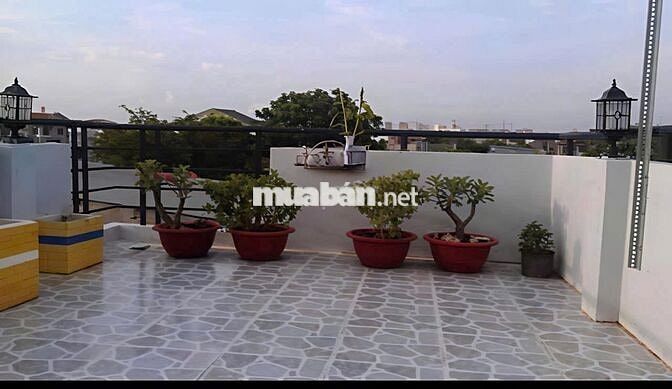 NHÀ 1 LẦU 3PN 2WC NGAY ĐƯỜNG SỐ 10, LINH XUÂN