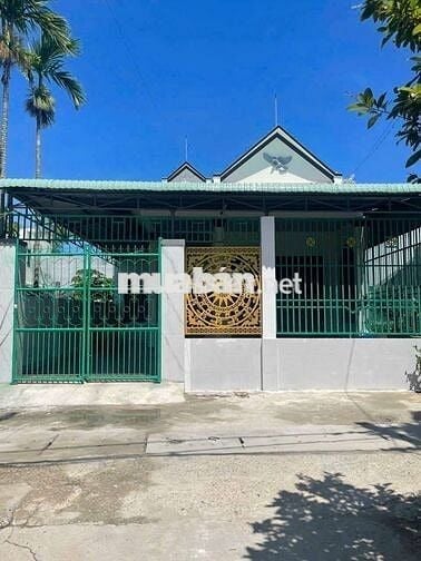 [Quá rẻ] Nhà gần 200m² - Ngang tới 8m - Sâu 24m  - TIỆN ÍCH ĐẦY ĐỦ