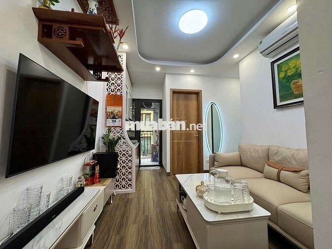 Chỉ 2,99 Tỷ - Căn Hộ Lô Góc Trung Tâm Quận Đống Đa