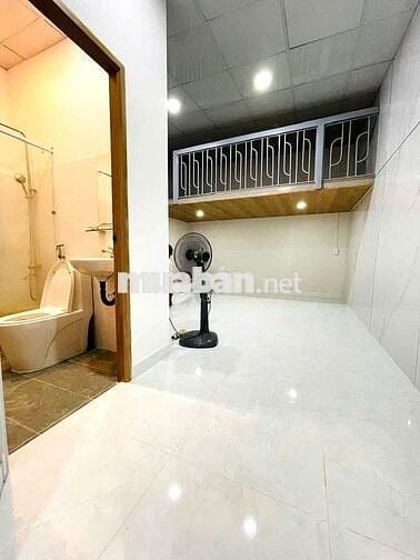 Nhà mới  đẹp cho thuê nguyên căn hẻm  nhà phạm thế hiển  F5. Q8