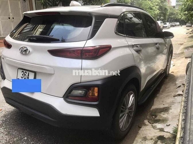 Hyundai Kona 2020 2.0 AT Tiêu Chuẩn - 29000 km