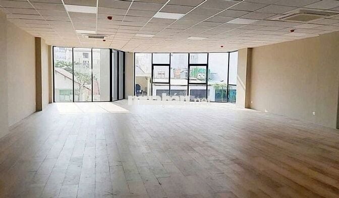 🏢 CHO THUÊ SÀN VP TẠI CỘNG HÒA - 200M2 - SÀN MỚI TRỐNG SUỐT GẦN T3