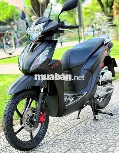 Vision phiên bản thể thao. đi 6000 cây như mới