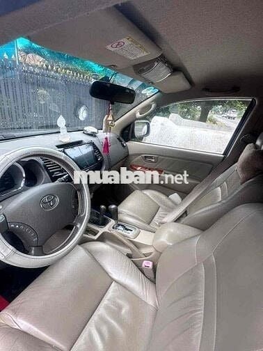 Toyota Fortuner 2010 2.5G - 114000 km