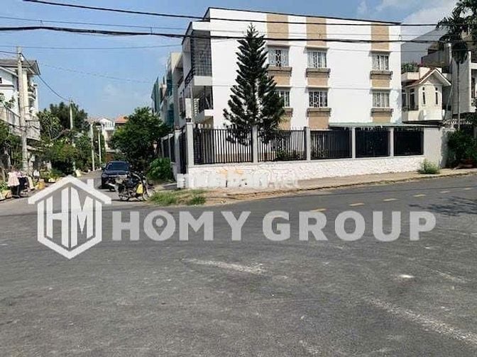 NHÀ NGUYÊN CĂN GÓC 2 MẶT TIỀN 200M2 + 4PN + HIỆP BÌNH CHÁNH THỦ ĐỨC