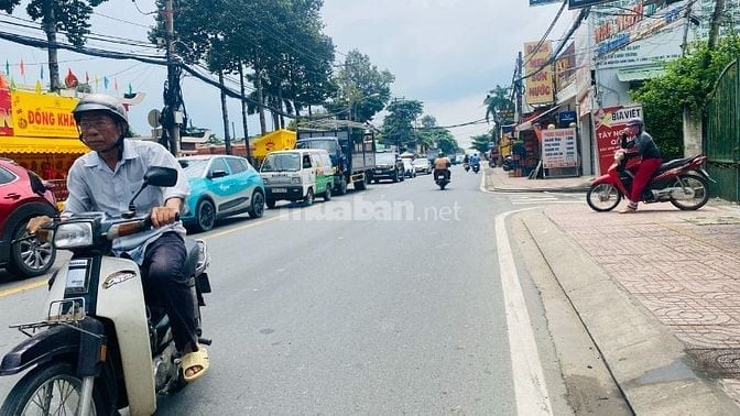 BÁN NHÀ MẶT TIỀN KINH DOANH ĐƯỜNG NGUYỄN VĂN TĂNG.