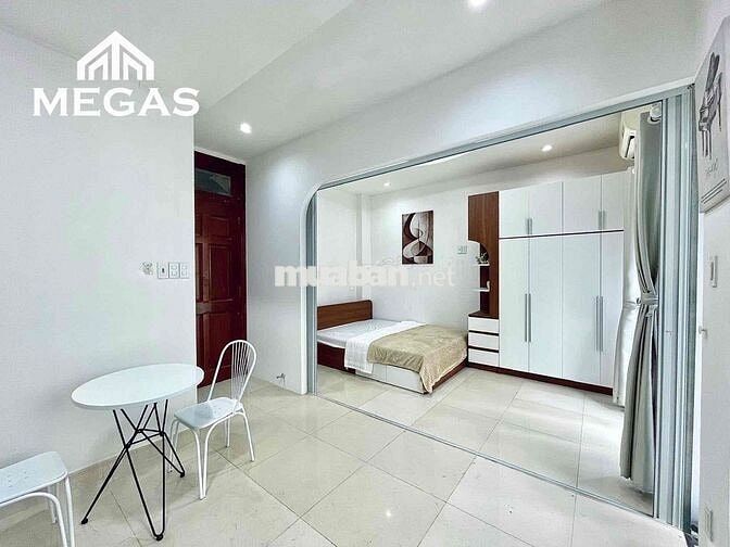 Trống sẳn phòng full nội thất gần VănLang đi bộ tới trường
