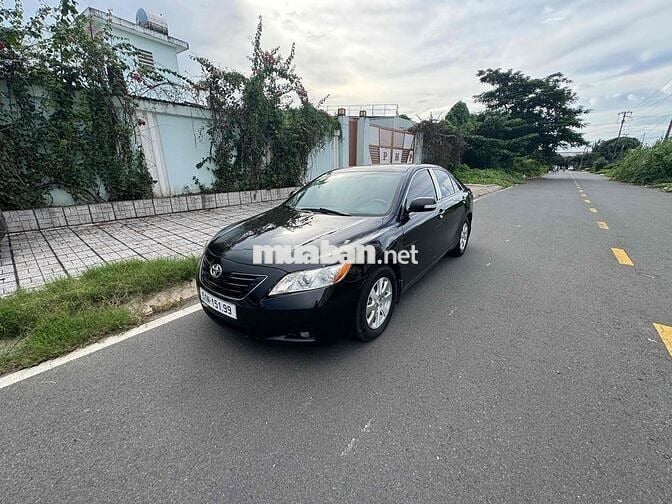 Toyota Camry 2007 XLE 3.5 - 100000 km
