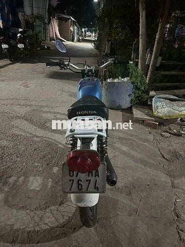 Honda CB 50cc máy đứng
